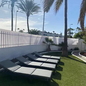 https://granada-beach.maspalomashotels.com